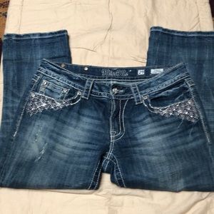 Miss Me Cuffed Capri